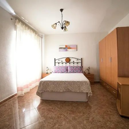 Apartamento Cerquita De La Caleta By Gades Gestion